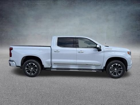 New 2026 Chevrolet Silverado 1500 High Country w/ Technology Package AWD/4WD image 5