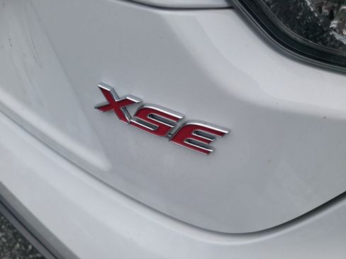 Used 2021 Toyota Corolla XSE FWD image 10