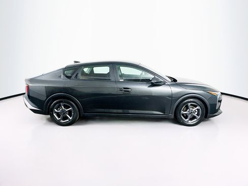Used 2025 Kia K4 LXS image 10