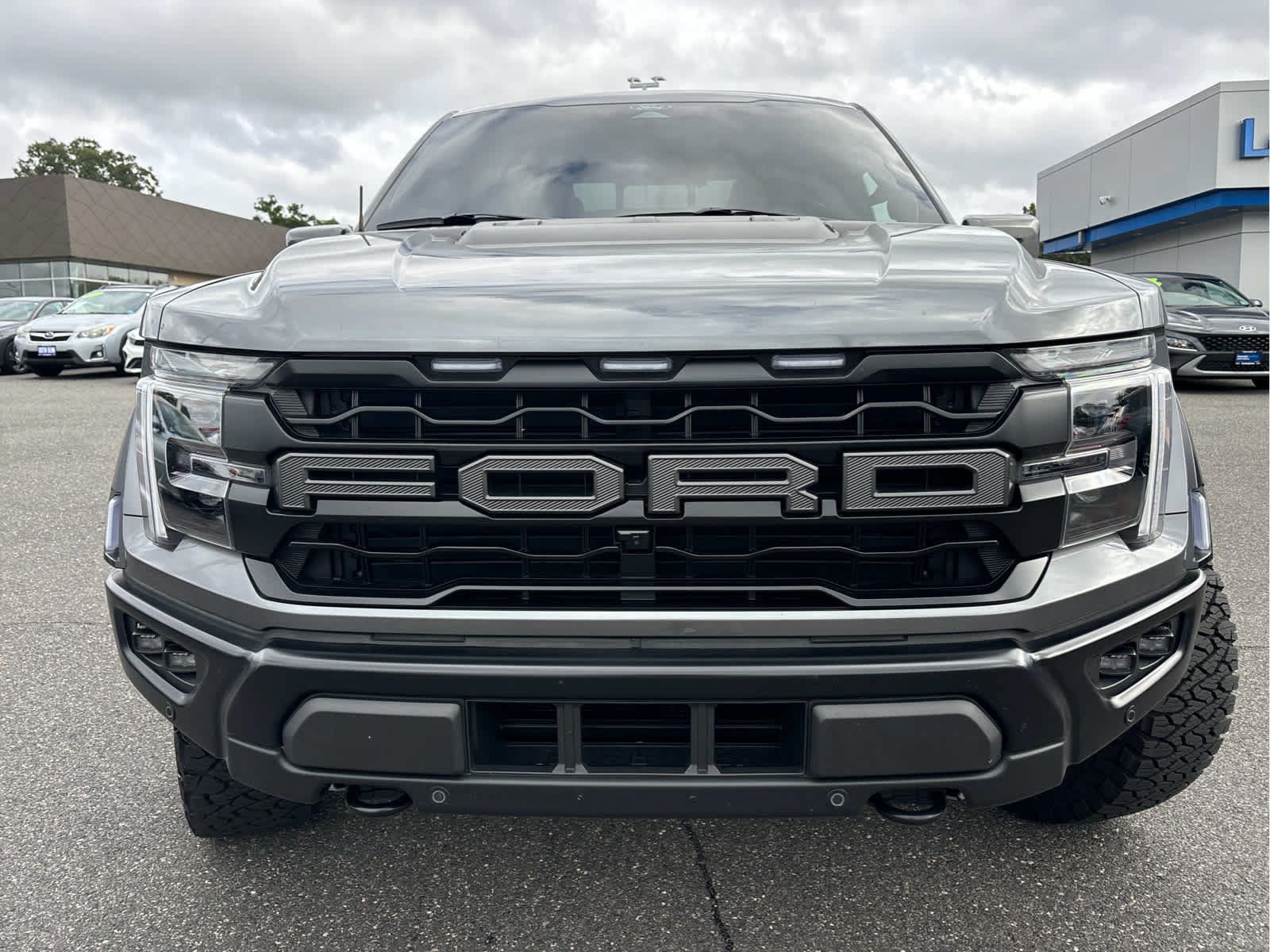 Used 2025 Ford F150 Raptor AWD/4WD image 4