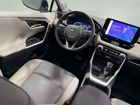 Used 2024 Toyota RAV4 Limited image 28