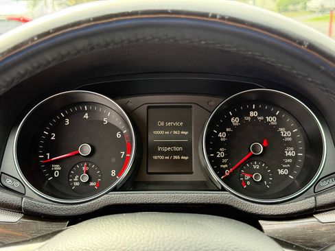 Used 2018 Volkswagen Passat 2.0T SE image 68