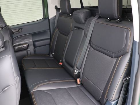 Used 2025 Ford Maverick Tremor image 17