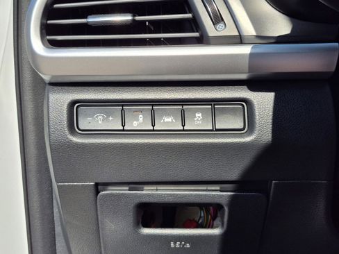 Used 2020 Kia Telluride S FWD image 31