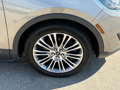 Used 2016 Lincoln MKX Reserve w/ Climate Package AWD/4WD image 54
