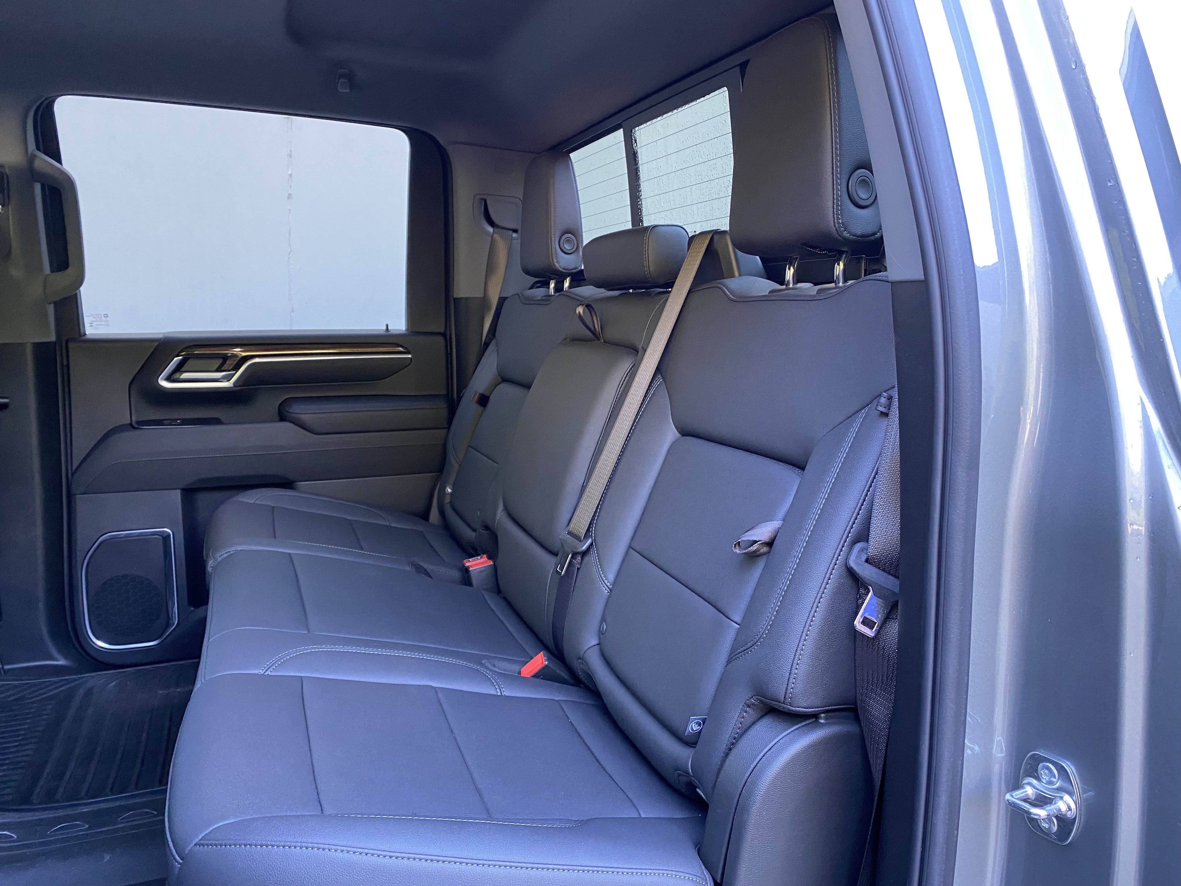 Used 2025 Chevrolet Silverado 2500 LT w/ Safety Package AWD/4WD image 38