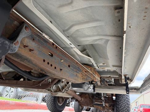 Used 1997 Ford F250 4x4 Regular Cab Heavy Duty image 12