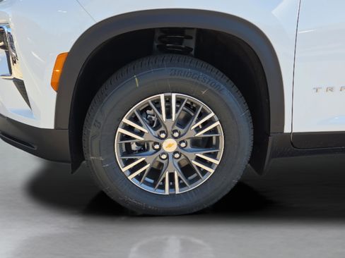 New 2026 Chevrolet Traverse LT image 26