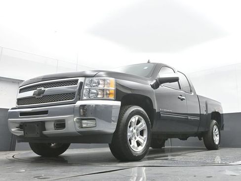 Used 2013 Chevrolet Silverado 1500 LT AWD/4WD image 38