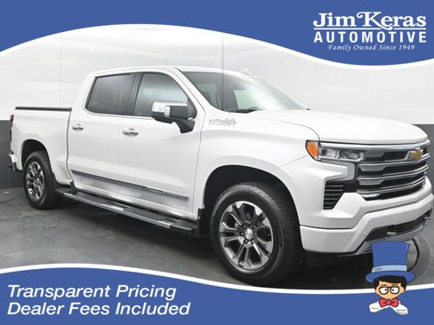 Used 2024 Chevrolet Silverado 1500 High Country w/ Z71 Off-Road Package AWD/4WD image 1