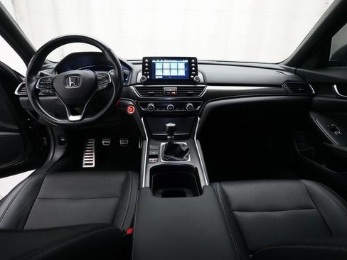 Used 2019 Honda Accord Sport image 5