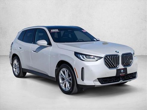 Used 2025 BMW X3 xDrive30 w/ Convenience Package AWD/4WD image 3