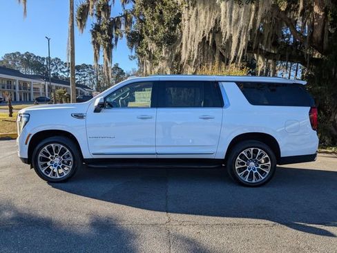 New 2026 GMC Yukon XL Denali w/ LPO, Floor Liner Package image 8