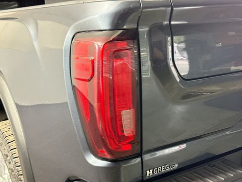 Used 2020 GMC Sierra 2500 Denali w/ Denali Ultimate Package AWD/4WD image 35