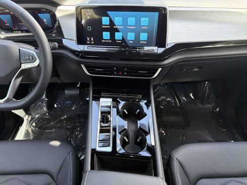 New 2026 Volkswagen Atlas Cross Sport SE FWD image 16