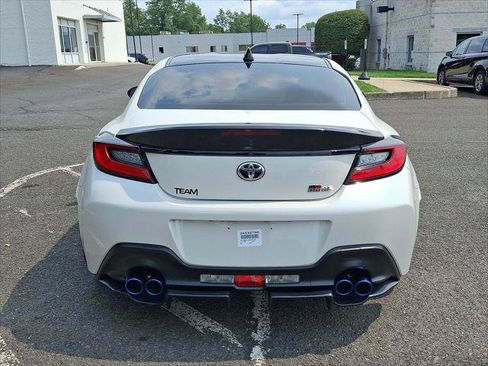 Certified 2024 Toyota GR86 RWD image 24