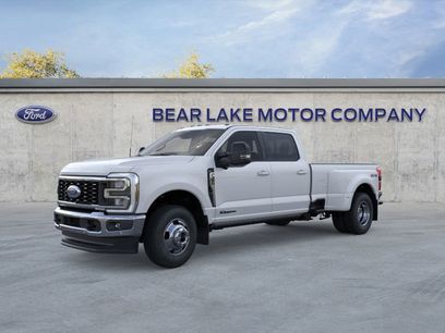 New 2026 Ford F350 Lariat w/ Lariat Ultimate Package