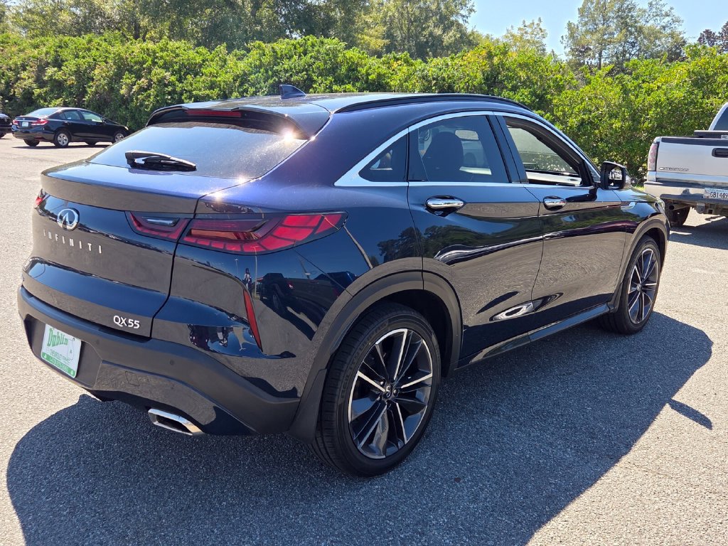 Used 2023 INFINITI QX55 Essential AWD/4WD image 12
