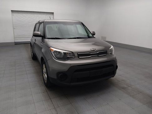 Used 2019 Kia Soul w/ Convenience Package FWD image 14