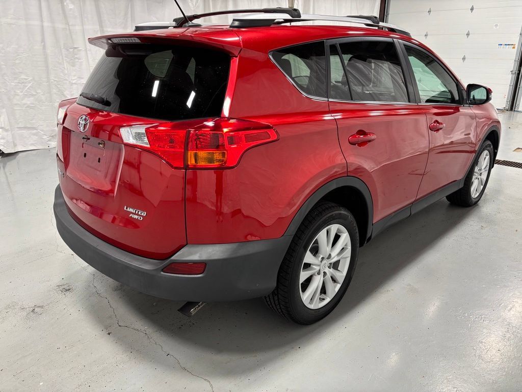 Used 2015 Toyota RAV4 Limited w/ Technology Package AWD/4WD image 7
