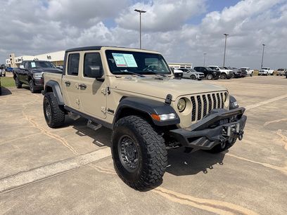 Used 2020 Jeep Gladiator Sport w/ Quick Order Package 24S