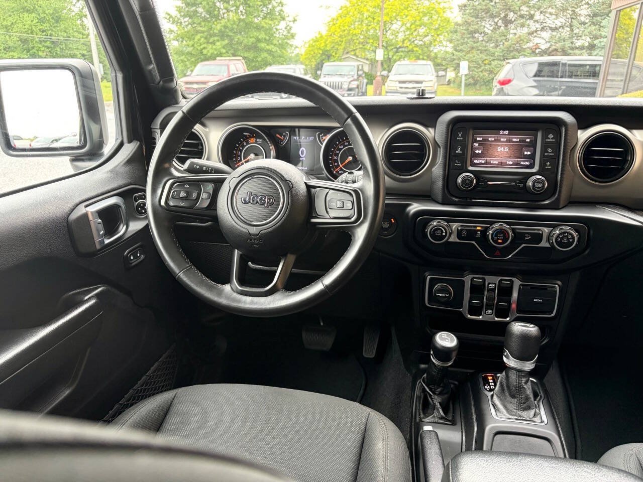 Used 2020 Jeep Wrangler Unlimited Sport S AWD/4WD image 6