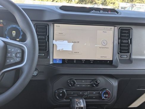 New 2025 Ford Bronco 4-Door image 16