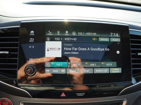 Used 2021 Honda Pilot EX-L image 6