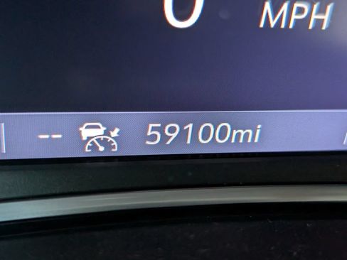 Used 2020 Chevrolet Equinox Premier FWD image 32