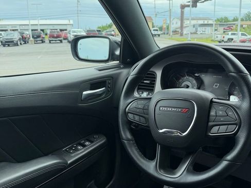 Certified 2022 Dodge Charger R/T RWD image 13