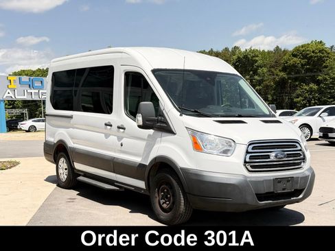 Used 2018 Ford Transit 150 XLT RWD image 6