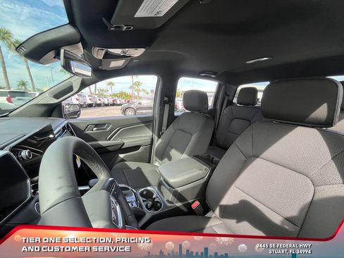 New 2026 GMC Canyon Elevation image 13