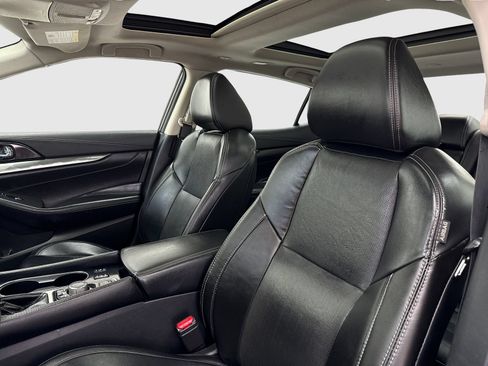 Used 2020 Nissan Maxima 3.5 SL w/ Floor Mat Group FWD image 15