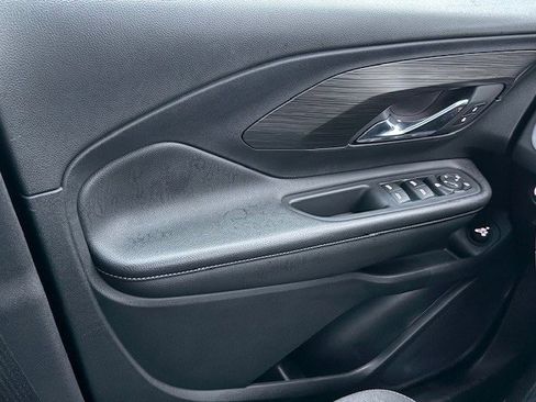 Certified 2023 GMC Terrain SLE w/ Driver Convenience Package image 28