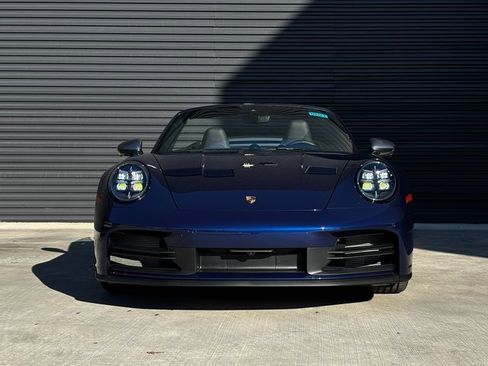 Certified 2025 Porsche 911 Carrera T image 10