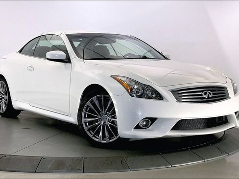 Used 2012 INFINITI G37 Convertible w/ Premium Pkg RWD image 30