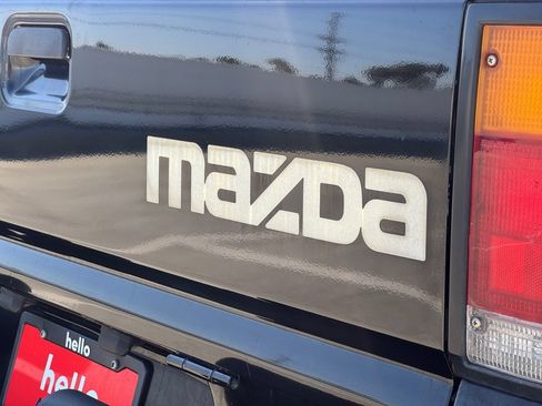 Used 1990 MAZDA B-Series Pickup 2WD Regular Cab B2200 image 22