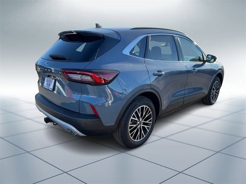 New 2024 Ford Escape SE w/ PHEV Premium Package image 3