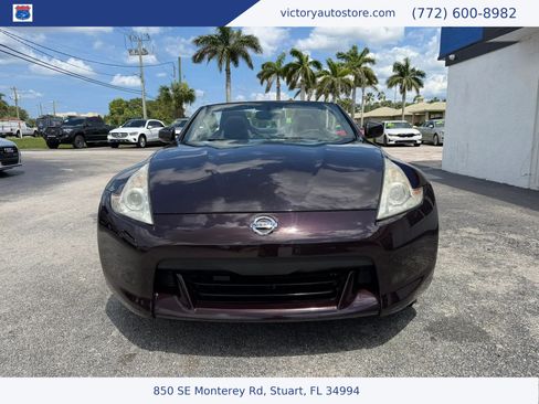 Used 2010 Nissan 370Z Touring w/ Sport Pkg RWD image 10