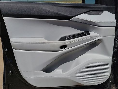 New 2026 Jeep Cherokee Limited image 10