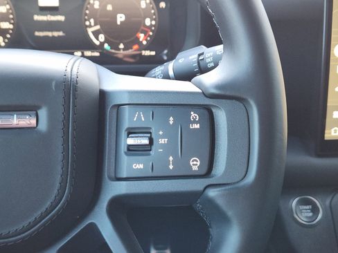 Certified 2024 Land Rover Defender 130 X image 29