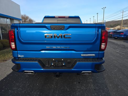 Used 2022 GMC Sierra 1500 Elevation w/ Preferred Package image 4