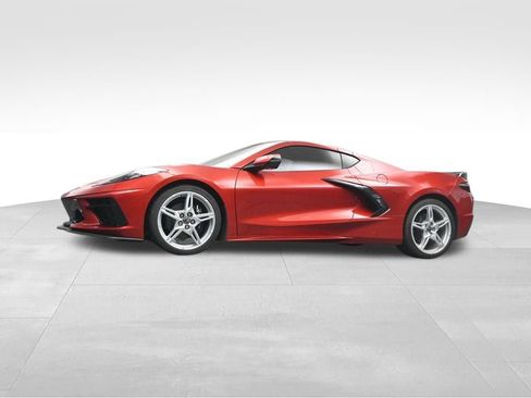 Used 2025 Chevrolet Corvette Stingray Preferred Cpe w/ 2LT RWD image 29