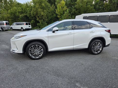 Used 2022 Lexus RX 350 AWD w/ Luxury Package image 3