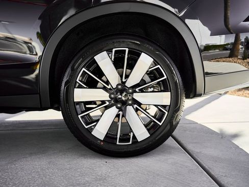 New 2026 Mitsubishi Outlander SE FWD image 9
