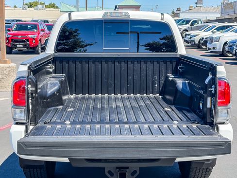 Used 2023 Toyota Tacoma TRD Off-Road w/ Black Out Package (TMS) AWD/4WD image 25