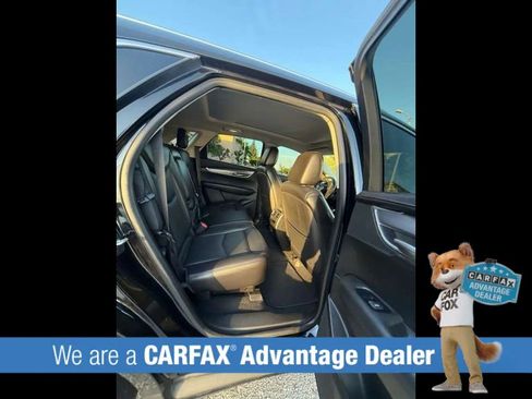 Used 2017 Cadillac XT5 Luxury FWD image 18