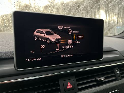 Used 2017 Audi A4 2.0T allroad Premium Plus image 13