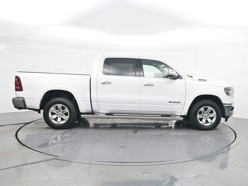 Used 2022 RAM 1500 Laramie AWD/4WD image 4