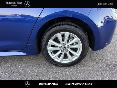 Used 2025 Toyota Corolla Hatchback image 8